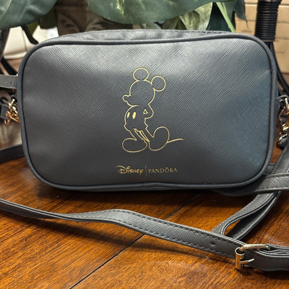 Disney Pandora Mickey Grey Crossbody Mini Clutch Purse Bag Wristlet Strap EUC